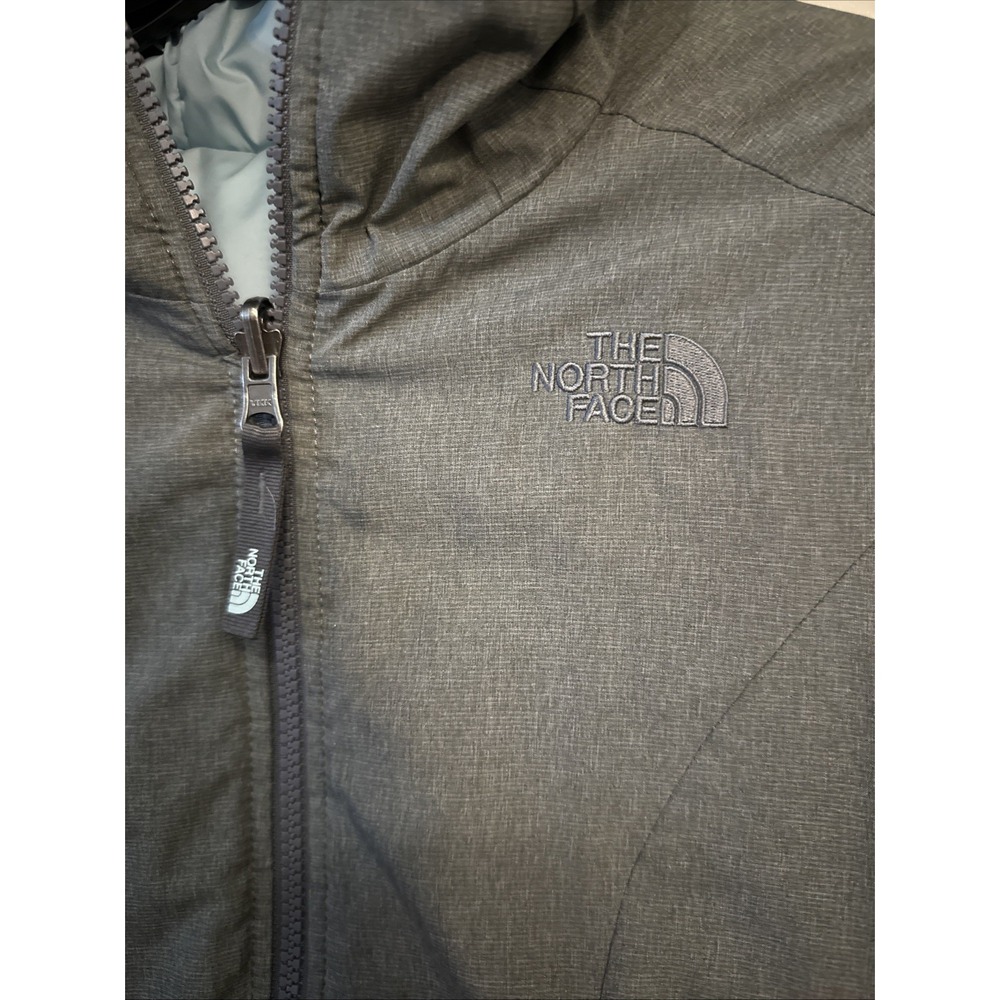 THE NORTH FACE REVERSIBLE PERRITO HOODED GIRLS JACKET Sz Medium 10/12 Grey/Blue - Picture 2 of 16